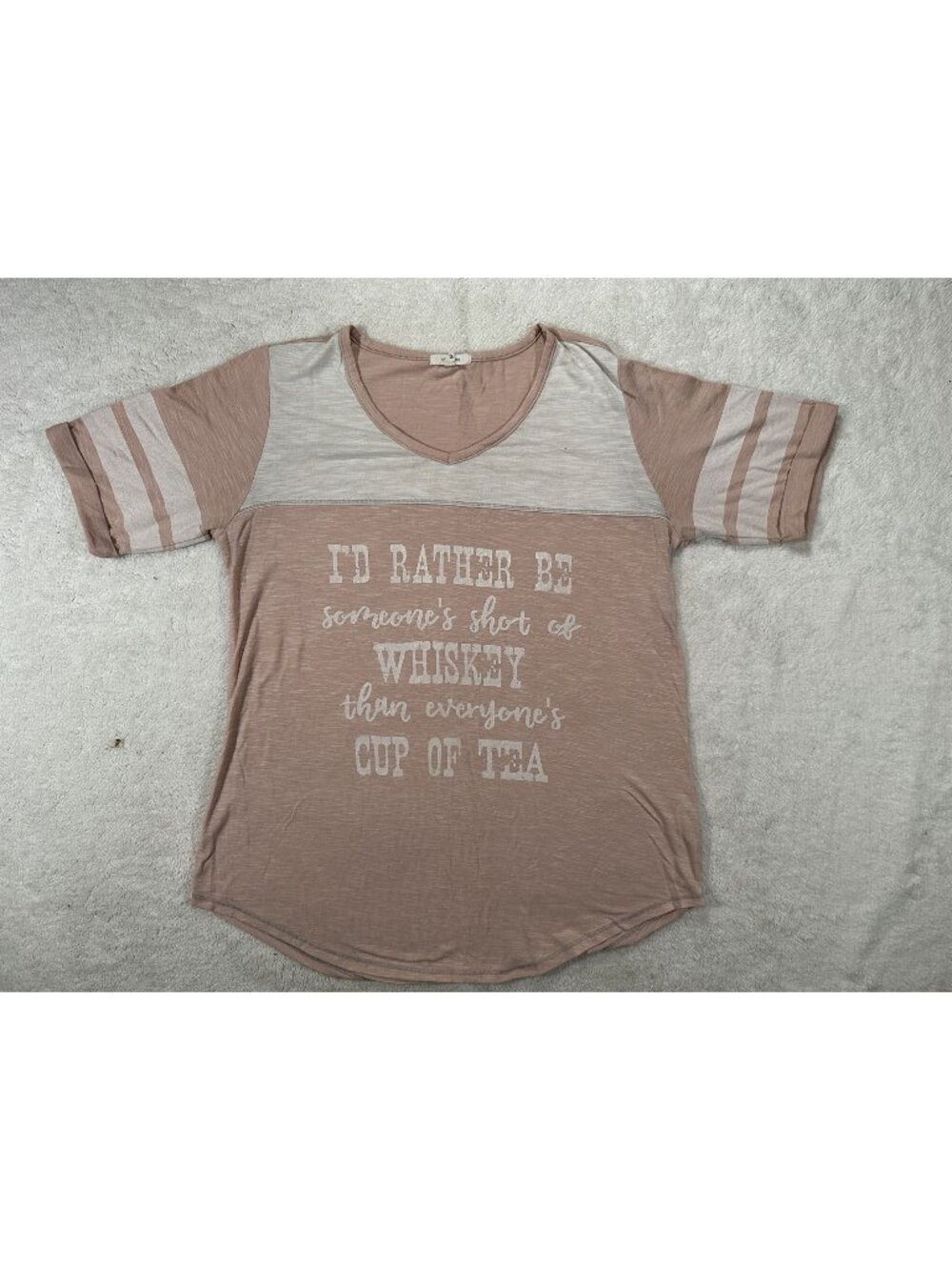Maurices Mauve Women’s Medium Graphic Tee Short Sleeve Striped Arms Soft V-Neck